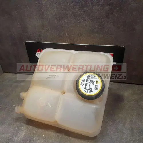 8V618K218A Kühlwasserbehälter Ford Focus III