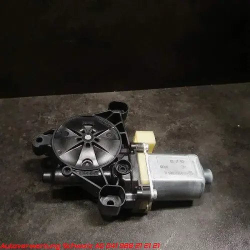 5q0959801b / 0130822717 Fensterhebermotor VAG