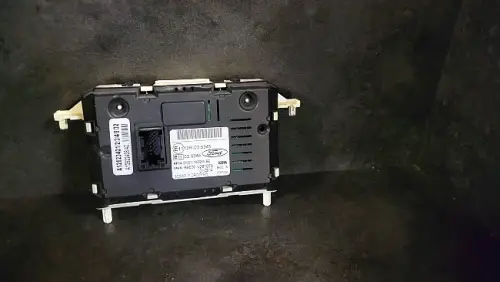 Bildschirm Ford Transit Focus (Kopie)