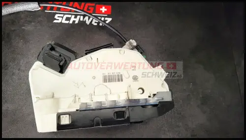 5E0839016E TÜRSCHLOSS VAG VORNE RECHTS  5TB837016A
