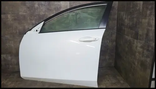Türe vorne links Mazda 3 BL