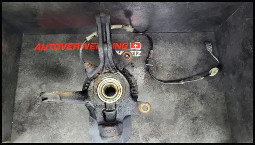 45151-84M50-000 Achsschenkel vorne links Suzuki Celerio