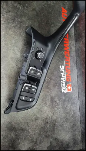 1767544 Rückleuchte hinten links innen Ford C Max AM5113A603BE