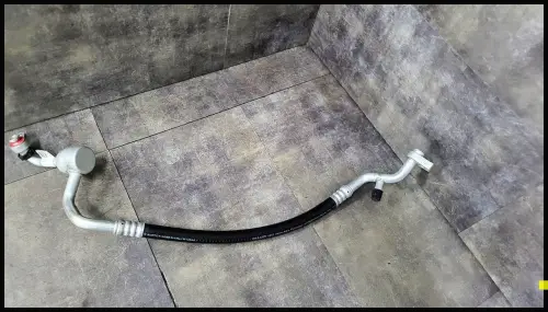 Klimaleitung Ford Fiesta L1BH19F618AA