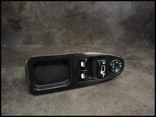 6490P4 Fensterheberschalter vorne links Peugeot Expert