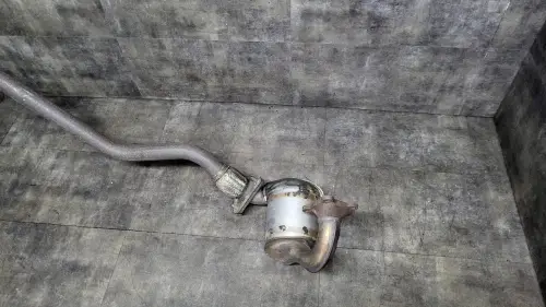 KATALYSATOR 93861890 /RENAULT TRAFIC  93865633 8200752731 OPEL VIVARO A 8200752731 Eberspächer