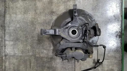 Achsschenkel vorne rechts Opel Vivaro / Renault Trafic 93851077 / 93858913