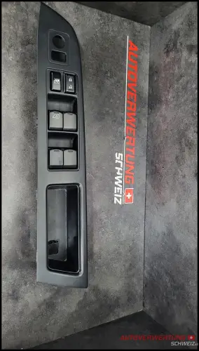 Fensterheberschalter vorne links Subaru XV 83071FJ030 / 157588
