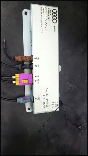 8E9035225P AMPLIFIER ANTENNENVERSTÄRKER 8E9 035 225 P 8E9035225Q Audi/Seat A4/S4/RS4 8E/B6/B7 Avant Antennenverstärker