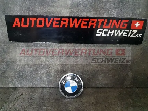 7153173 Heckklappengriff  emblem griff BMW 1ER