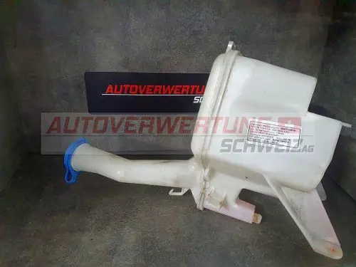 853100D060 SCHEIBENWASSERBEHÄLTER TOYOTA YARIS