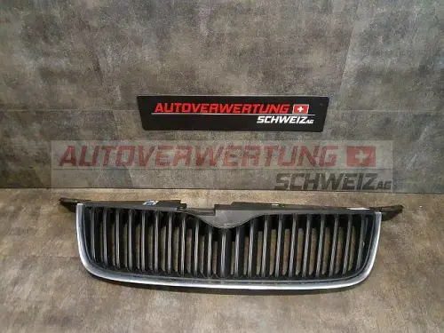 5L0853668 KÜHLERGRILL SKODA YETI