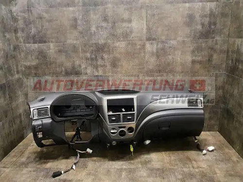 ARMATURENBRETT SUBARU IMPREZA STI